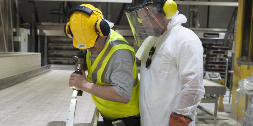 Contract cleaning services by NYCryoTech for industrial and commercial facilities
