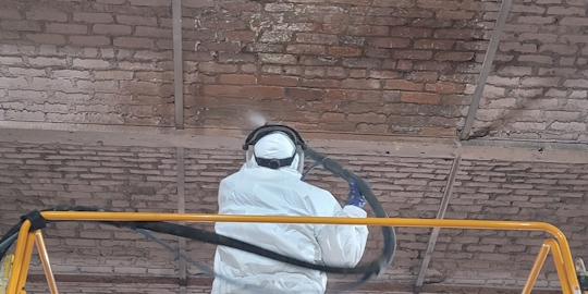 Facade cleaning at Soho-Cast Iron District by NYCryoTech